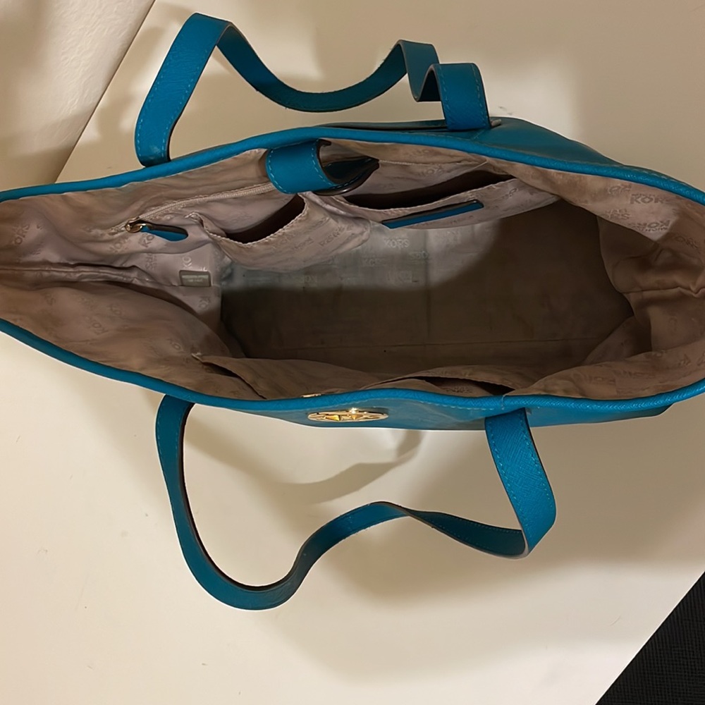 Michael Kors teal tote - Picture 2 of 3